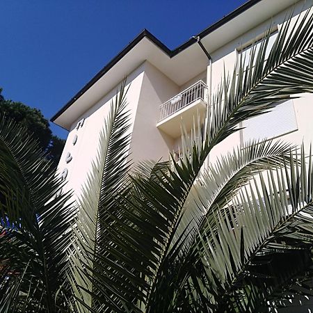 Milano Hotel Marina di Pietrasanta Exterior foto